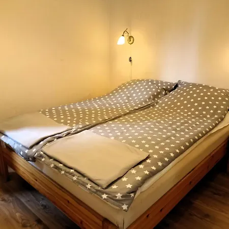 Csillag-lak * Balatonföldvár