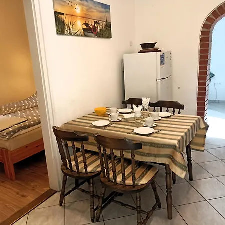 Csillag-lak Holiday home Balatonfoldvar