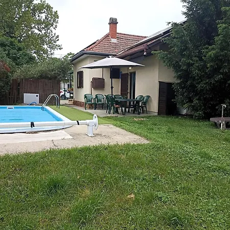 Csillag-lak Holiday home Balatonfoldvar
